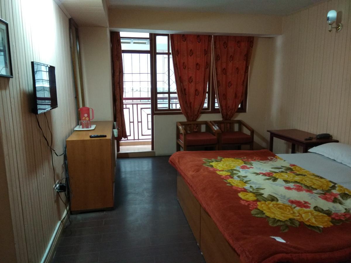 Hotel Mansarovar Dardzsiling Kültér fotó